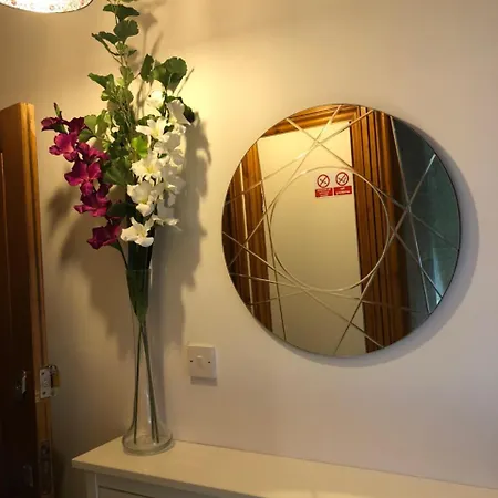 Luxurious Apartment 